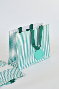 Give in Style: Gift Bags Houndstooth Print l Rickshaw